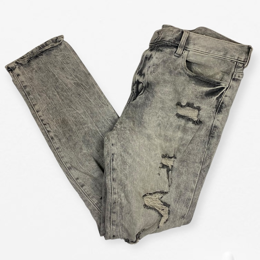 Men’s PacSun Ripped Gray wash super distressed Skinny Leg Jeans 32x30